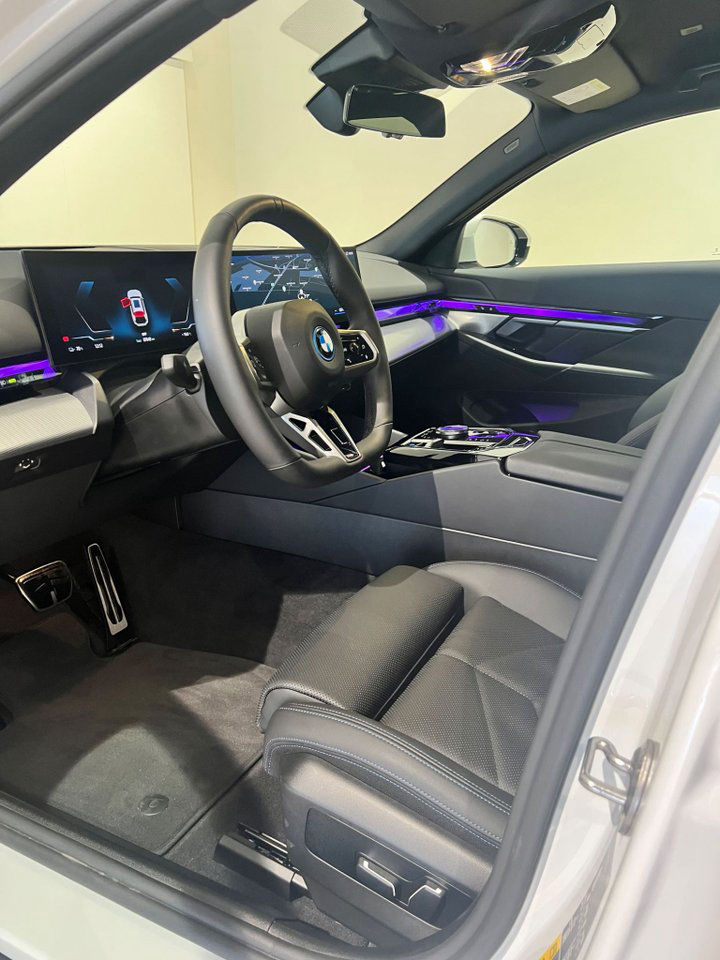BMW i5 eDrive 40,M-Sport,Drag,