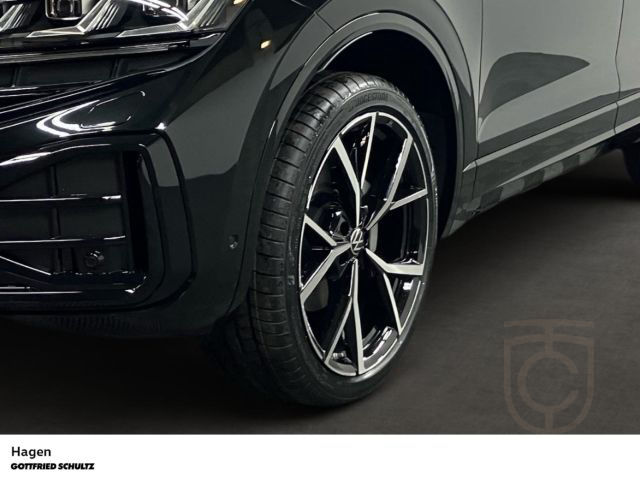 Volkswagen Touareg 3.0 TDI 4MOTION R-Line Black StylePANO+M