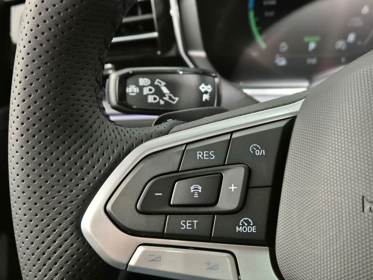 Volkswagen Touareg R-Line eHybrid