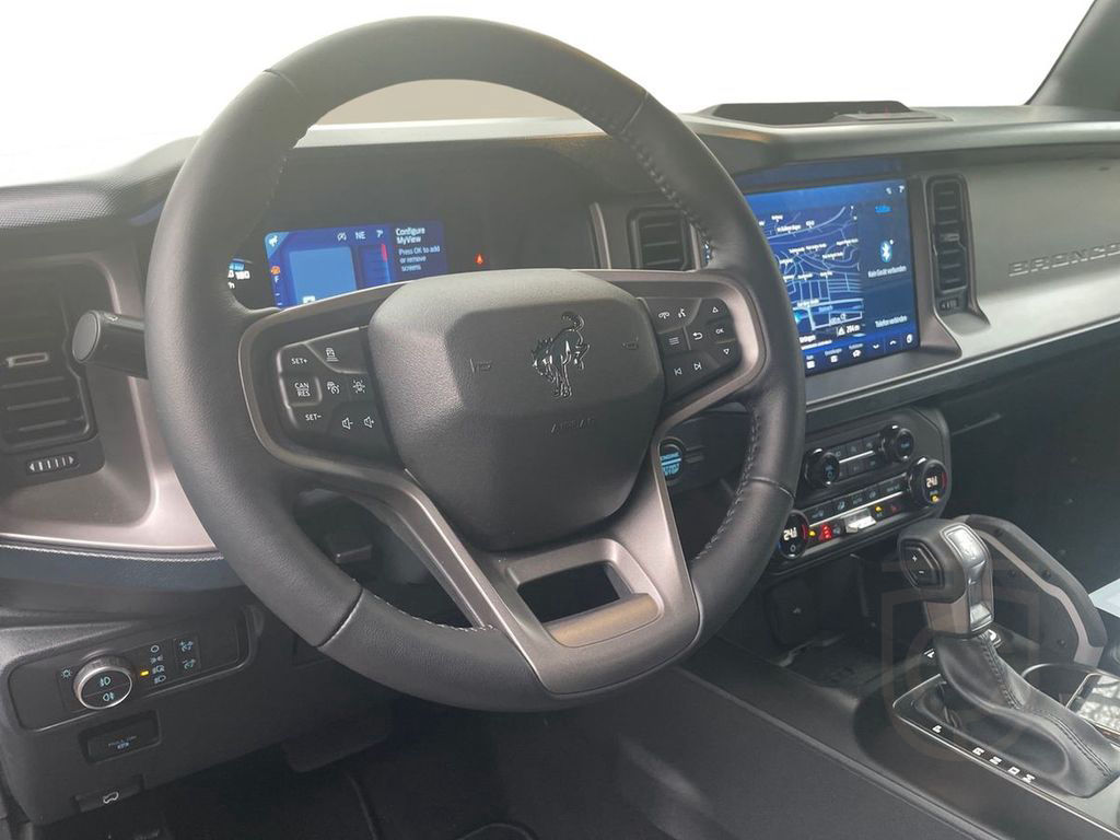 Ford Bronco 2.7 l EcoBoost V6 Outer Banks 4x4 Autom.