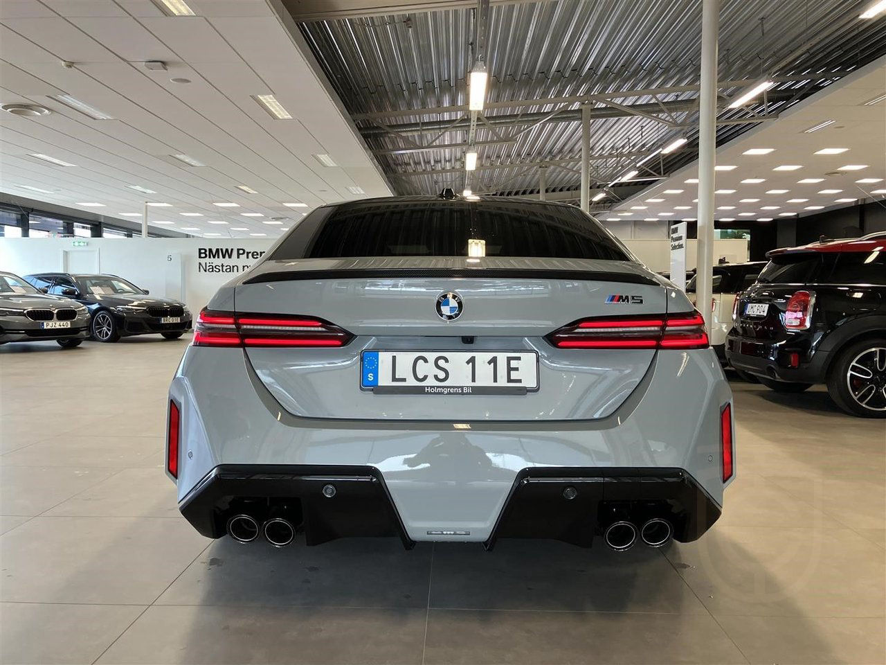 BMW M5 Sedan Ultimate Package EU DA Pro B W