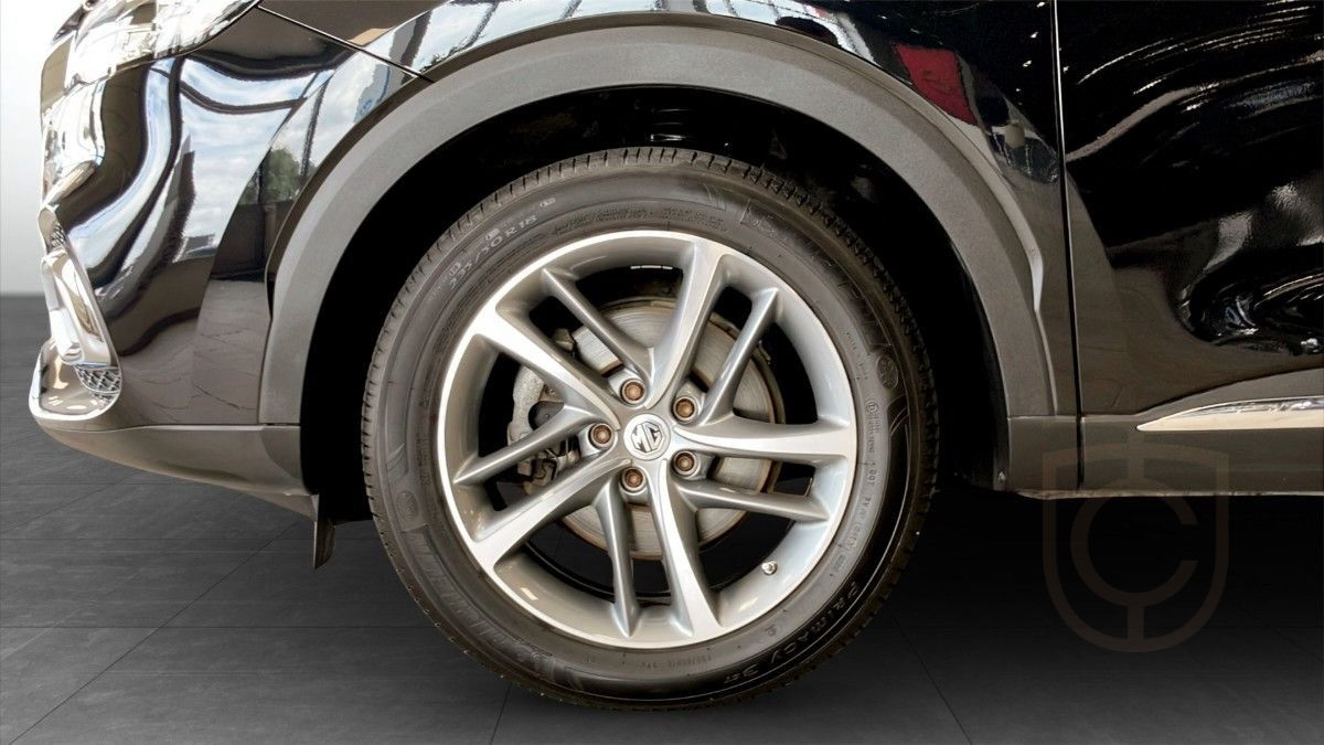 MG EHS EHS PHEV LUXURY