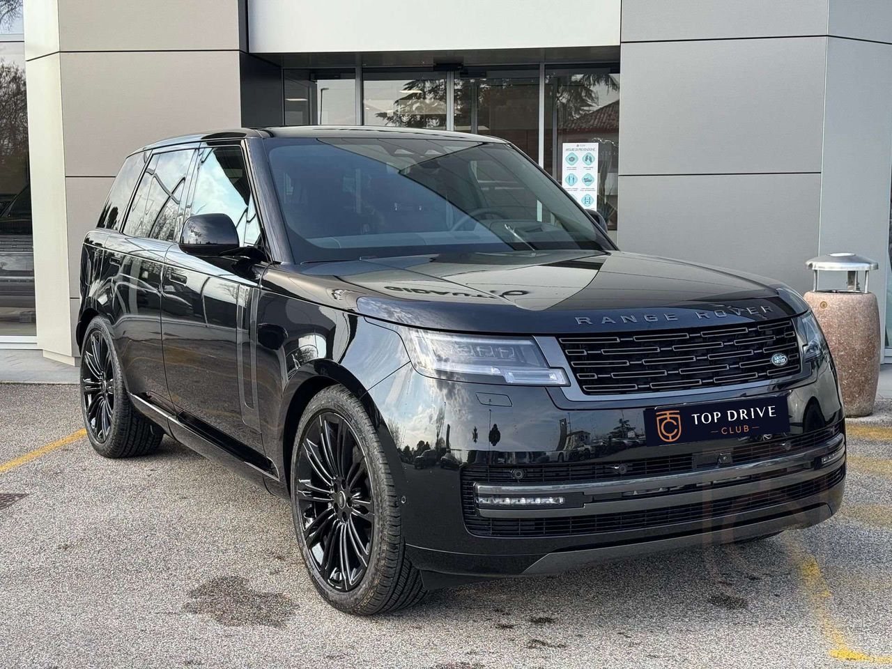 Land Rover Range Rover 3.0D l6 D350 HSE Black Design Edition