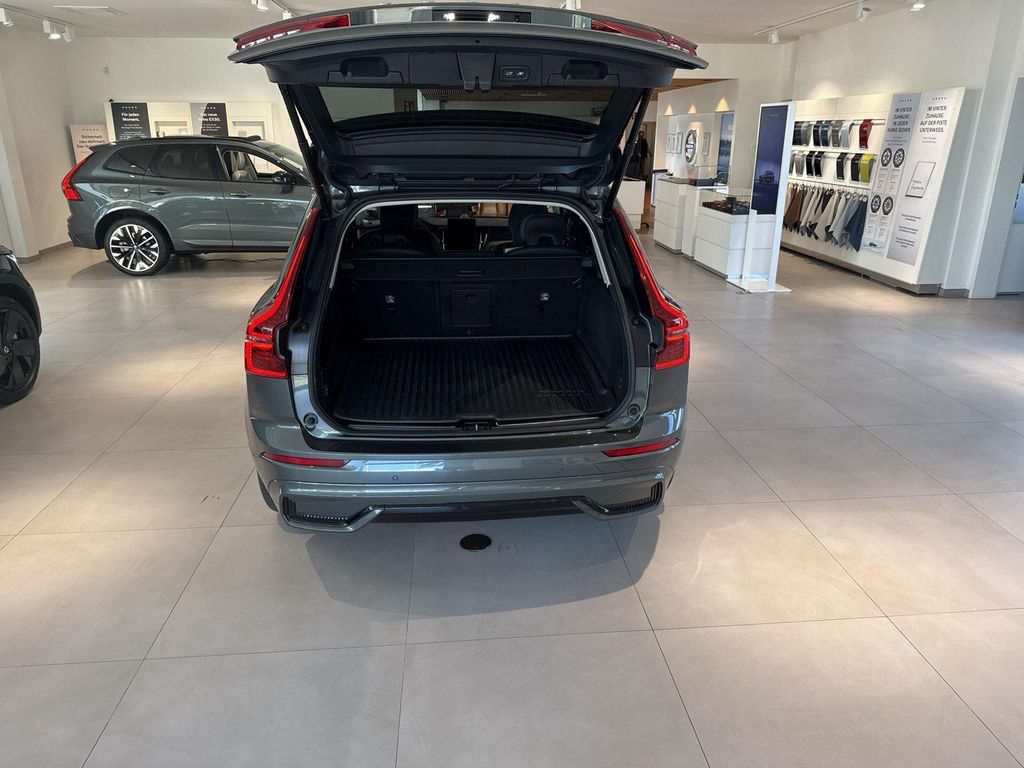 Volvo XC60 T8 AWD Ultra Dark FACELIFT 21" 360° 4C AKUS