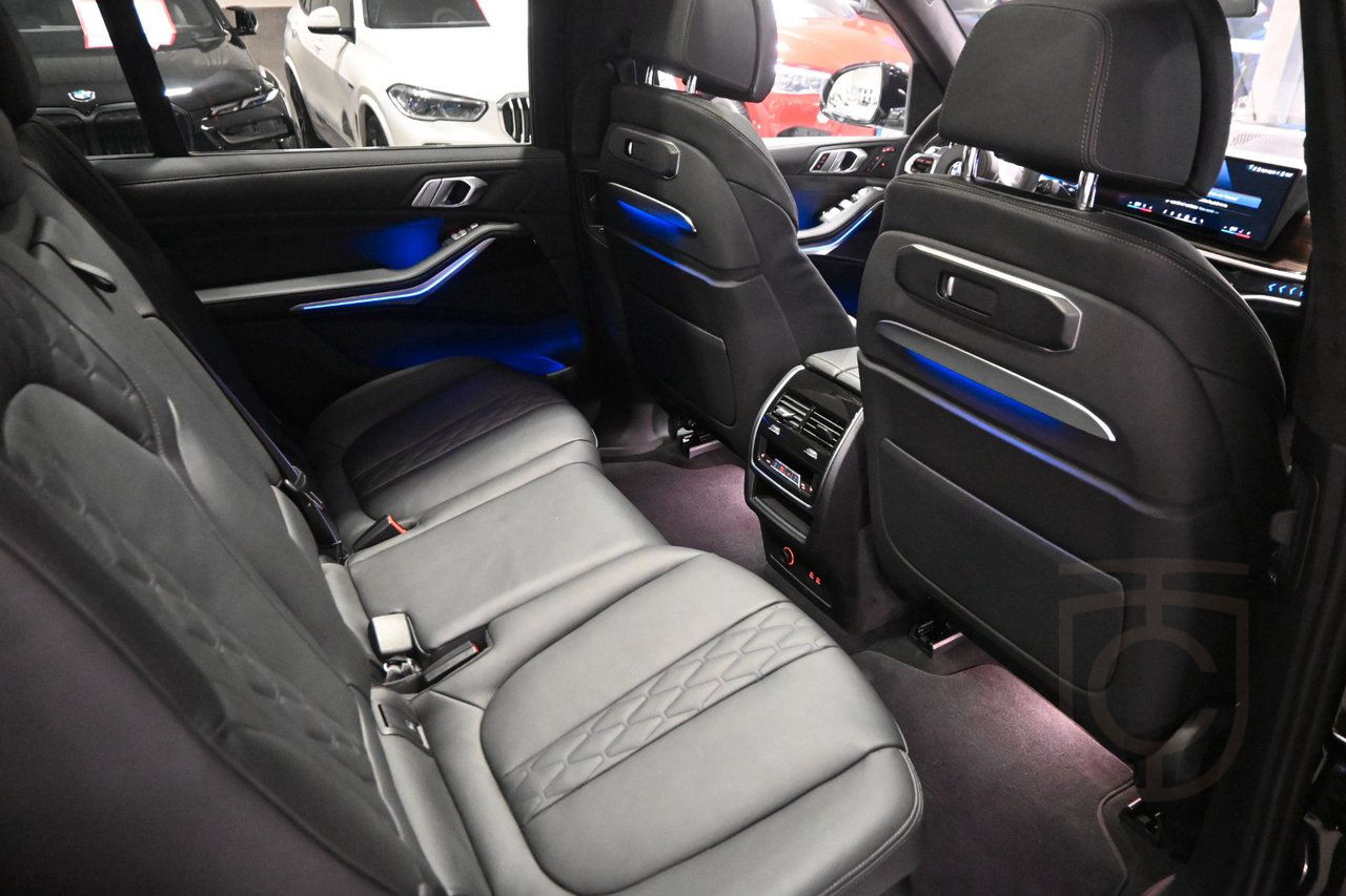 BMW X7 xDrive40d M Sport Pro Executive Drive Crystal