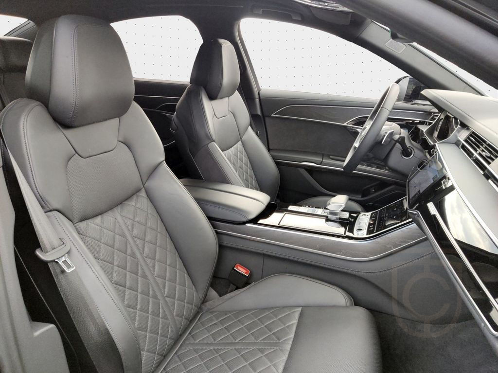 Audi A8 60 TFSI e qu. S line (Ext) B&O*HuD*Pano*Air