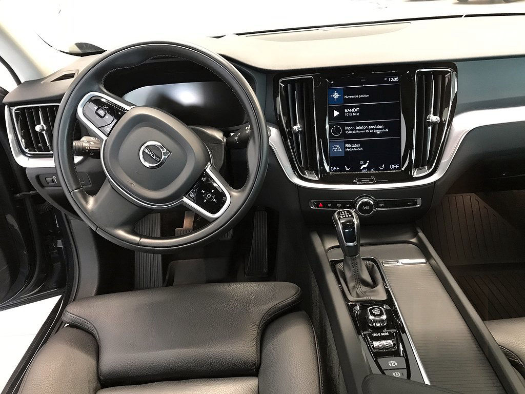Volvo V60 D3 Momentum Pro Edition