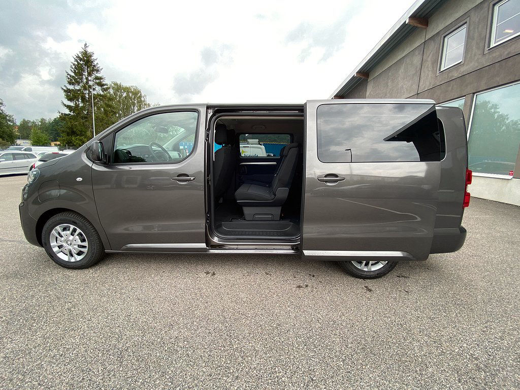 Peugeot Traveller Electric 75kWh | 9-sits