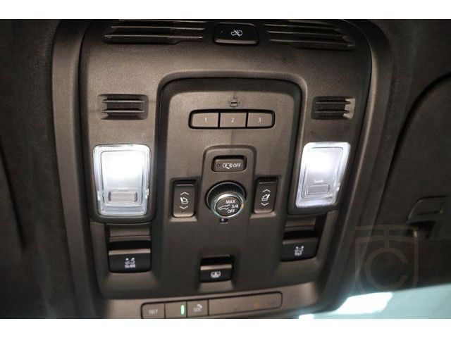 Cadillac Escalade Black Sport Platinum,23Zoll,Klappe,Voll