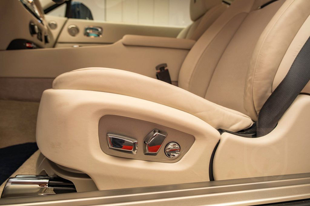 Rolls-Royce Wraith -