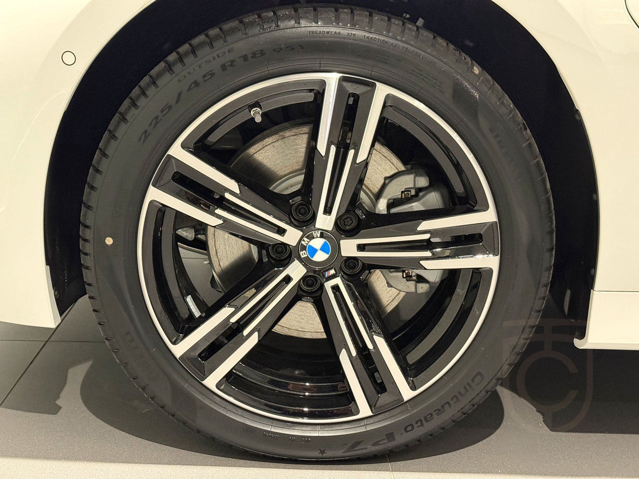 BMW 330e xDrive Touring M Sport