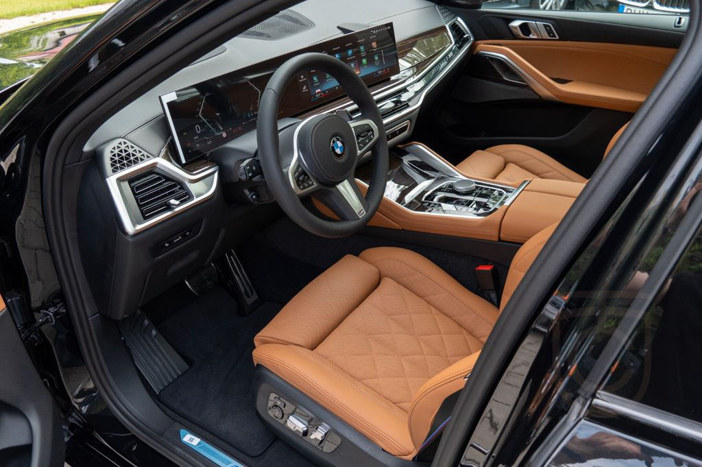 BMW X6 30d M SPORT.DR.ASS.PANO.LUFTF.LED.H/K.HUD.360