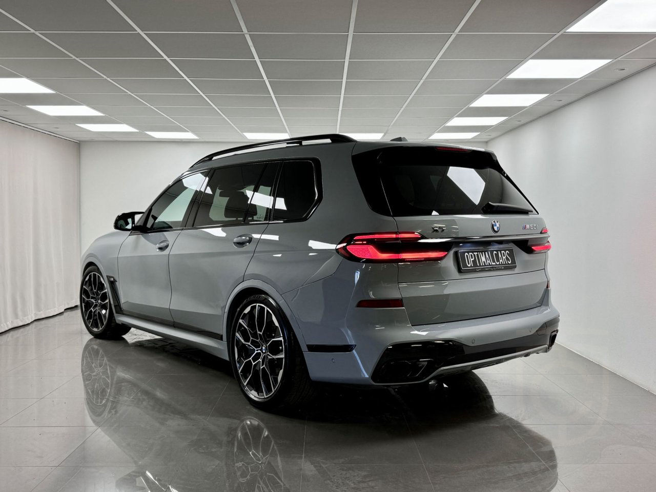 BMW X7 M60i xDrive