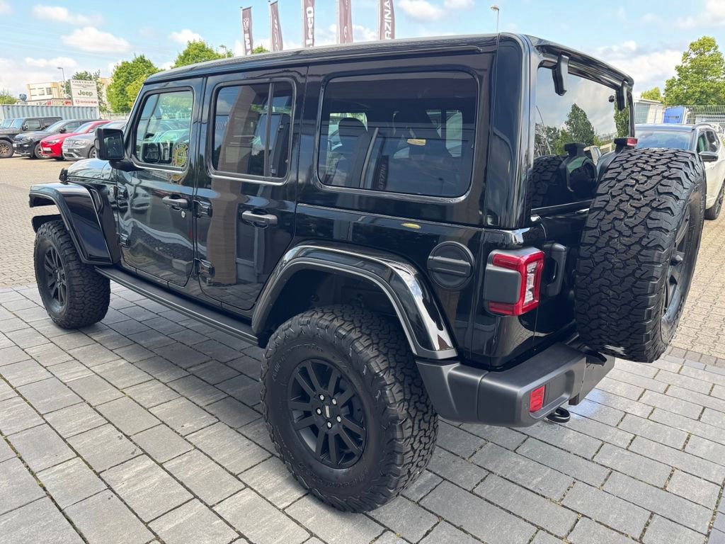 Jeep Wrangler 2.0 Unlim. Sahara Umbau Hoch + Breit SK