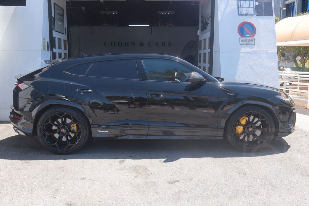 Lamborghini Urus 4.0 V8 Performante *GERMAN REGISTERED*