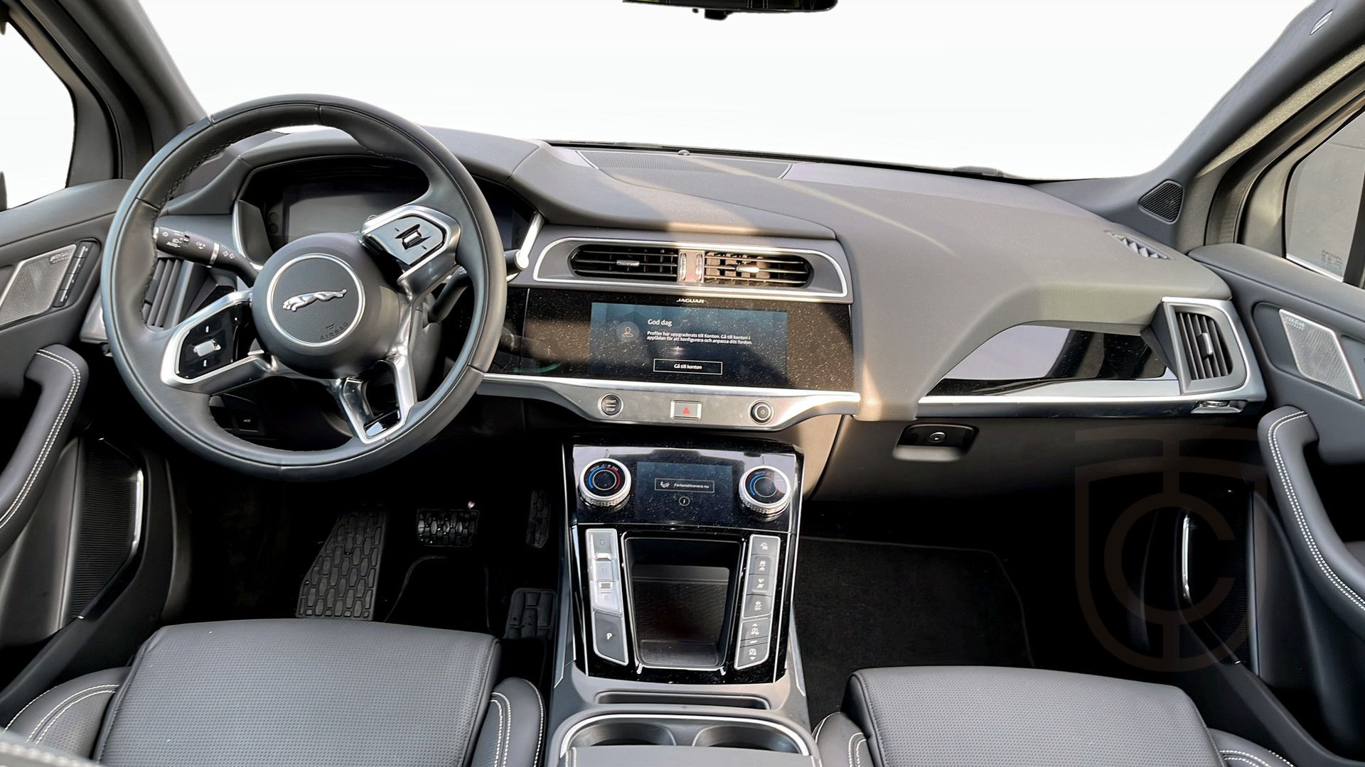 Jaguar I-Pace EV400