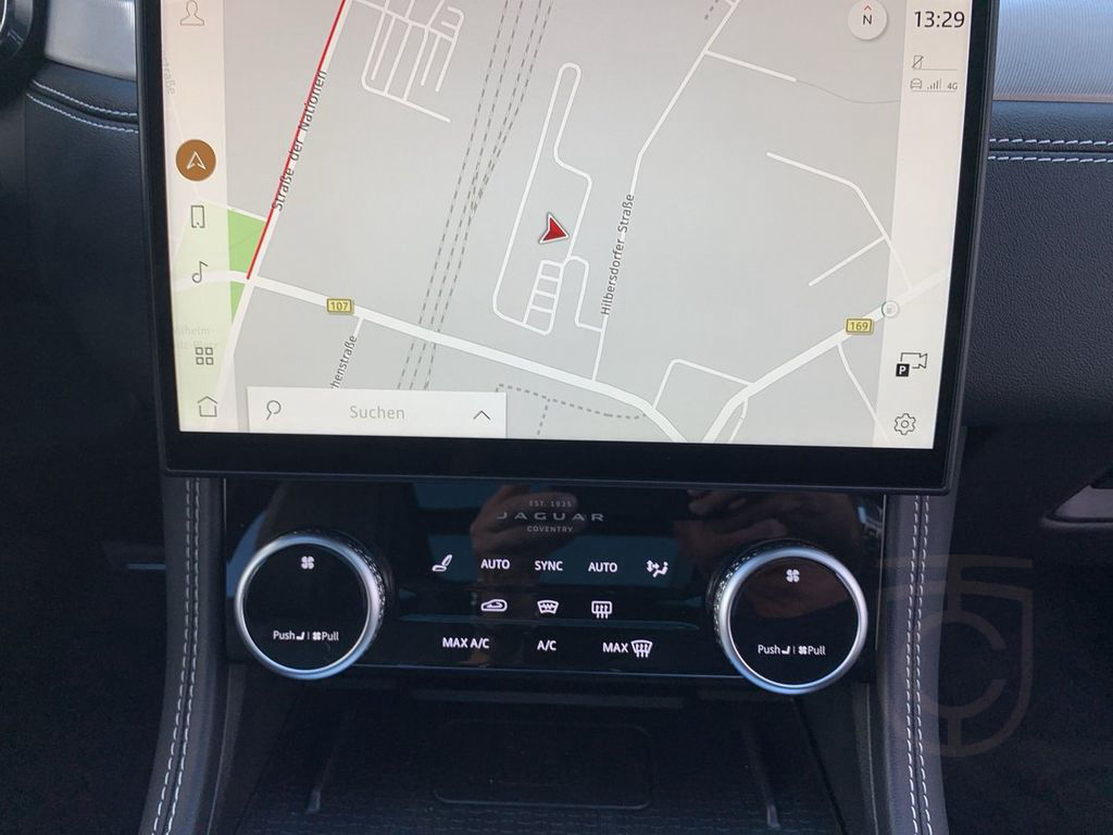 Jaguar F-PACE D300 AWD R-DYNAMIC HSE HUD+LMF+ACC+DAB