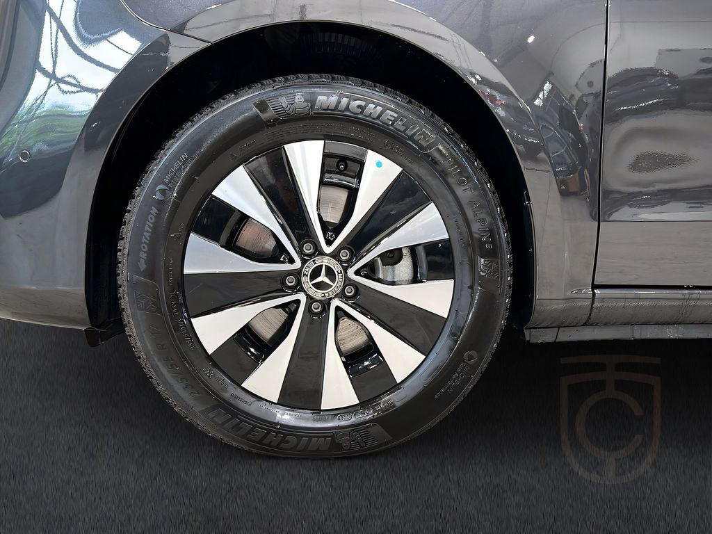 Mercedes-Benz Marco Polo 300 d 4M DISTRO+EASY-UP+TotW+AHK+360°