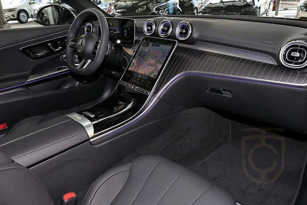 Mercedes-Benz CLE 300 4M Coupé Distronic+360°+DI-LED+Pano+HuD
