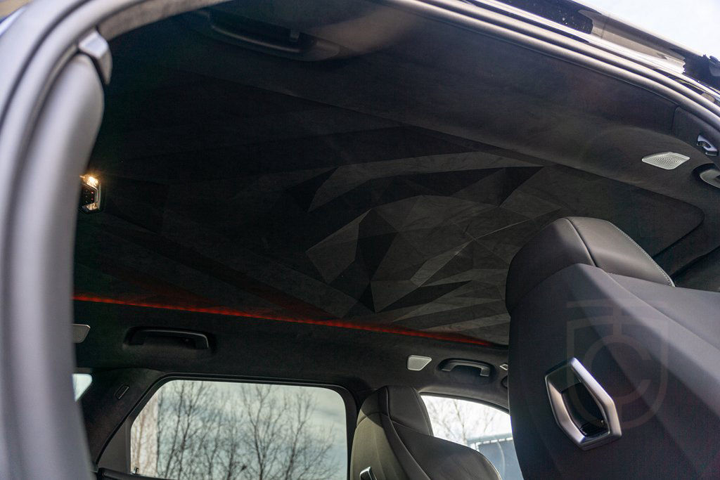 BMW XM 4.4 V8 M-Sport Diff, 23 tum, Comfort Pack, B&W