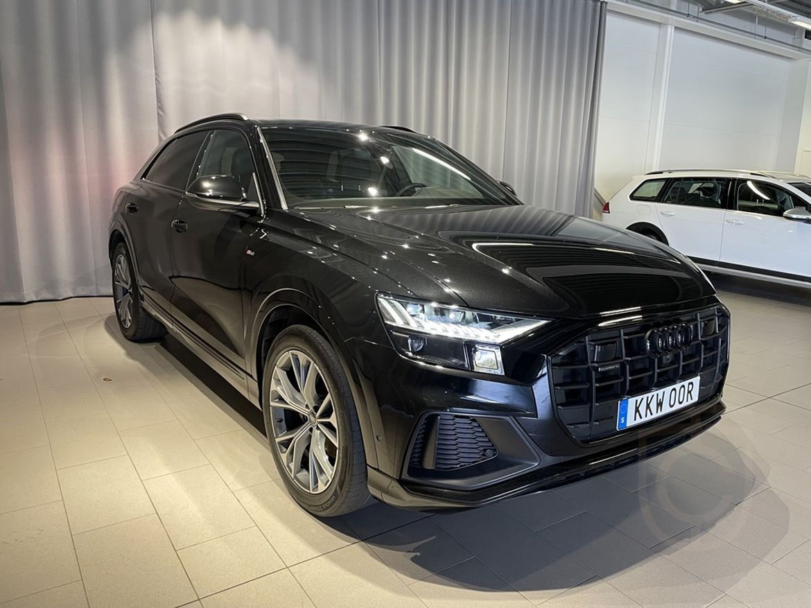 Audi Q8 50 TDI quattro S-line