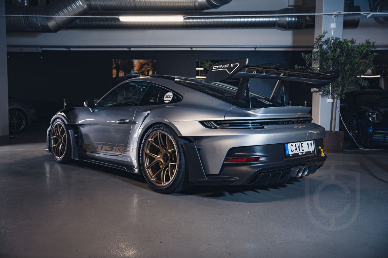 Porsche 911 992 GT3 RS Silver Metallic -