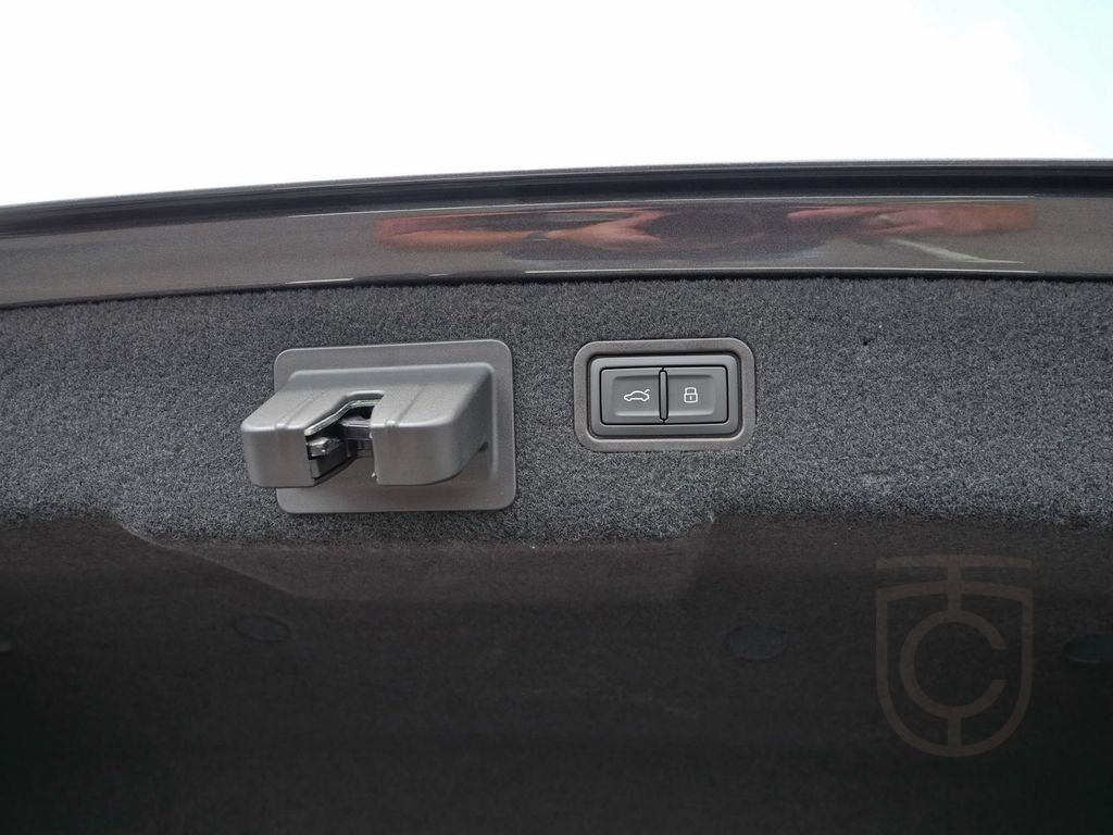 Audi A8 Lang 50 TDI qu. S line Stand*Air*B&O*Massage