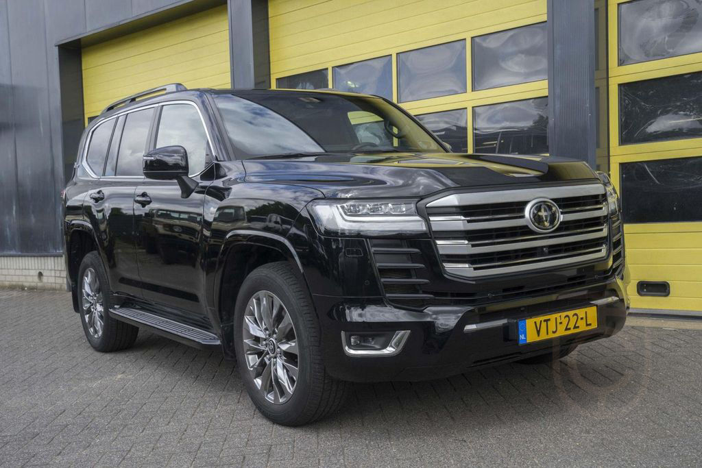 Toyota Land Cruiser Land cruiser 300 70 th anniversary