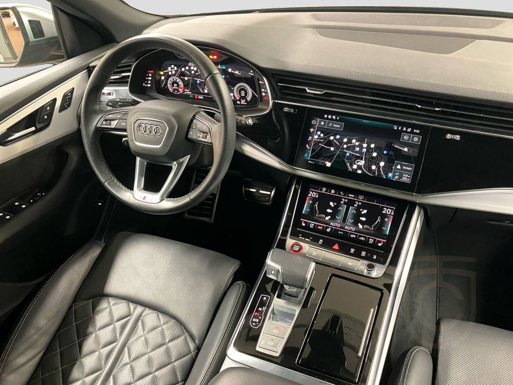 Audi SQ8 TFSI quattro AHK Leder Pano Virtual Standh S