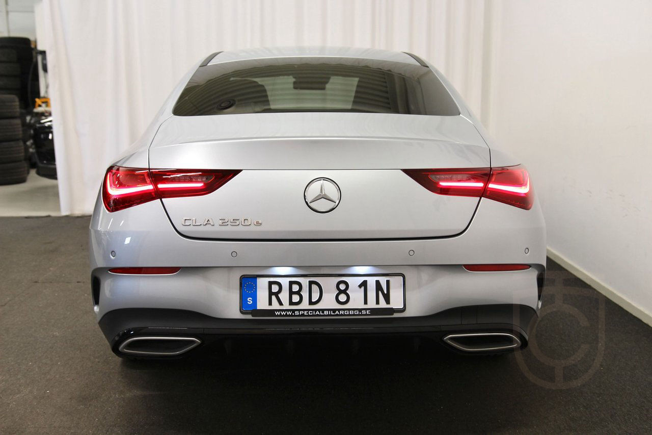 Mercedes-Benz CLA 250 e Coupé AMG Line Night Burmester 360°