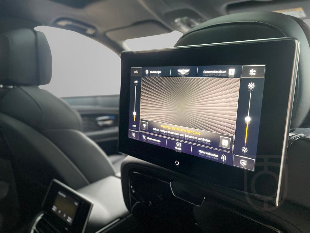 Bentley Bentayga EWB 4.0 Mulliner - Naim/Pano