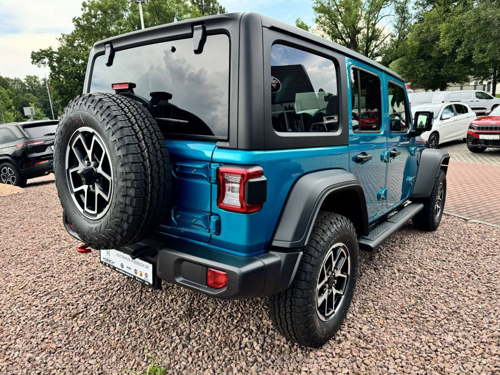 Jeep Wrangler Unlimited Rubicon MY24 bikini