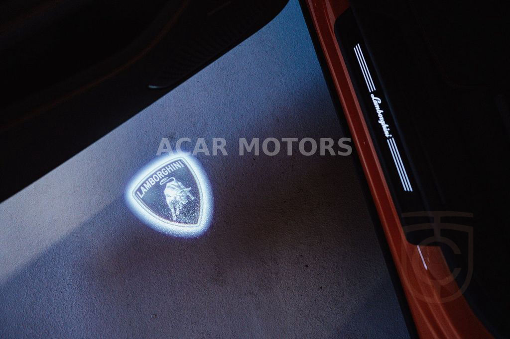 Lamborghini Urus S Arancio Borealis 1. Hand 666 PS