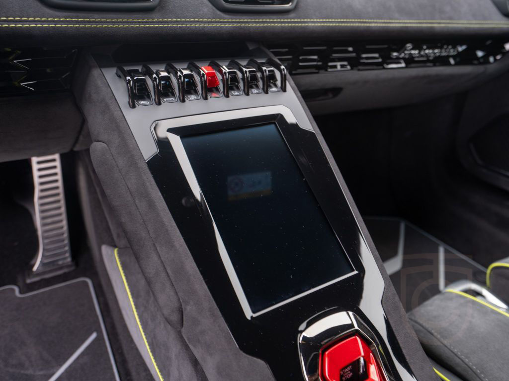 Lamborghini Huracán Sterrato GRIGIO TELESTO SPORT-SEAT SENSO
