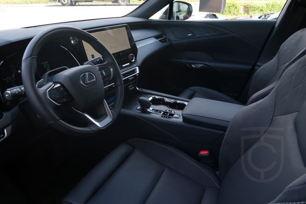 Lexus RX 450h+ (Plug-in-Hybrid) Luxury Line + Panorama