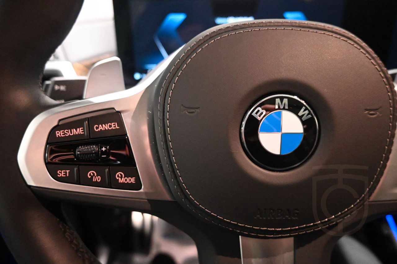 BMW X7 xDrive40d M Sport Pro Executive Drive Crystal