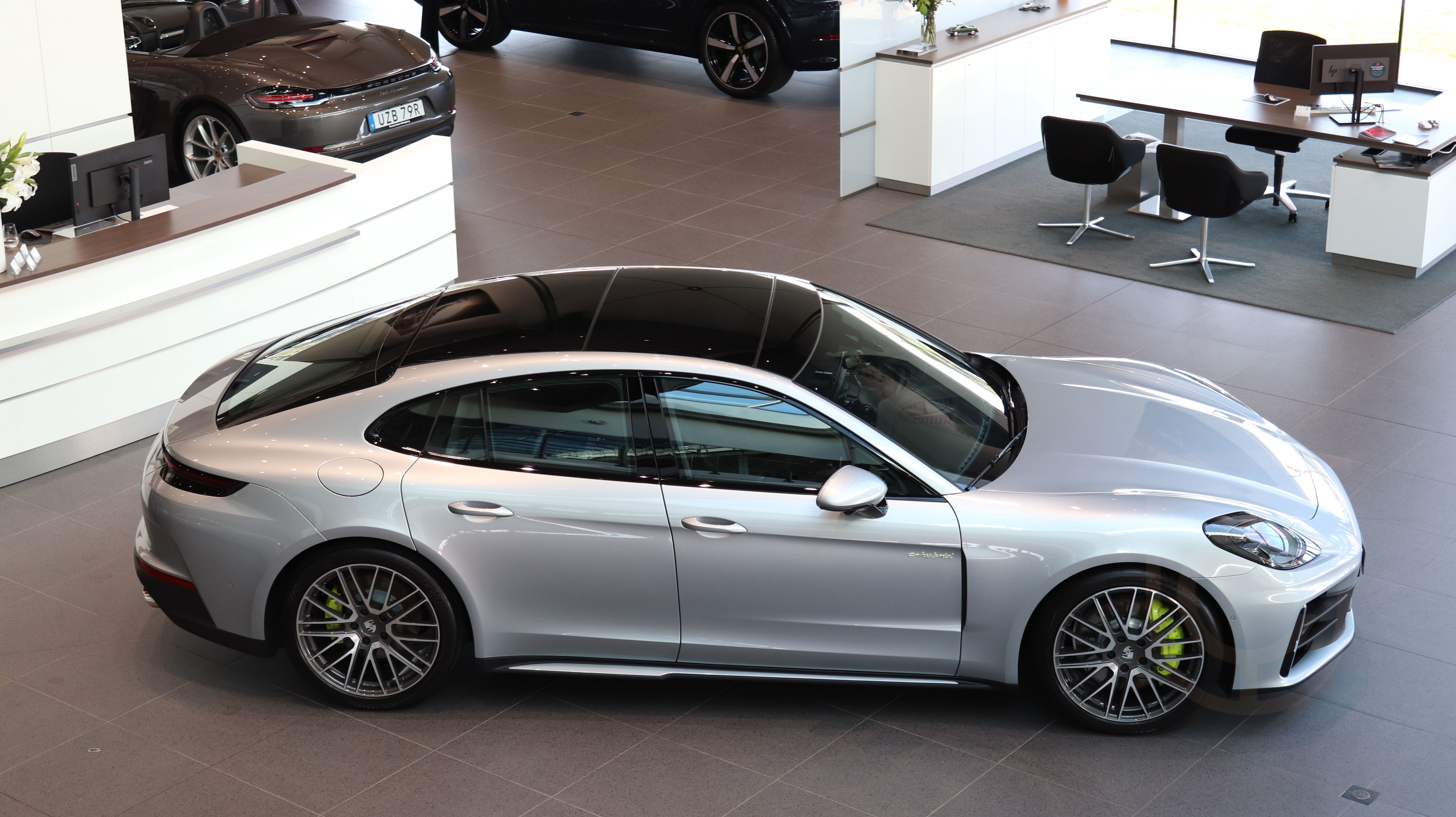 Porsche Panamera 4 E-Hybrid PDK 346kW 2024