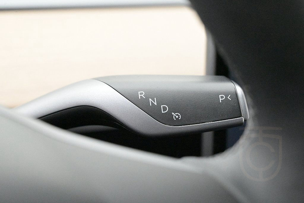 Tesla Model 3 Performance