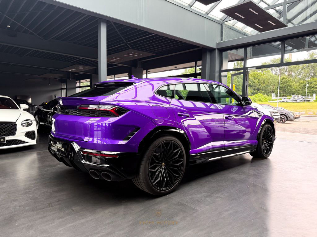 Lamborghini URUS SE HYBRID4.0 V8/PANO/HEAD-UP/COOL SEAT
