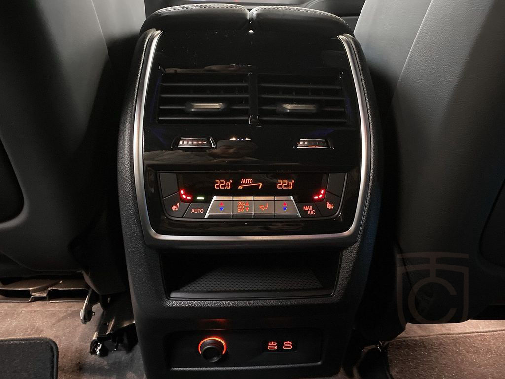 BMW XM AHK|Bowers&Wilkins|23"LM|Massagesitz