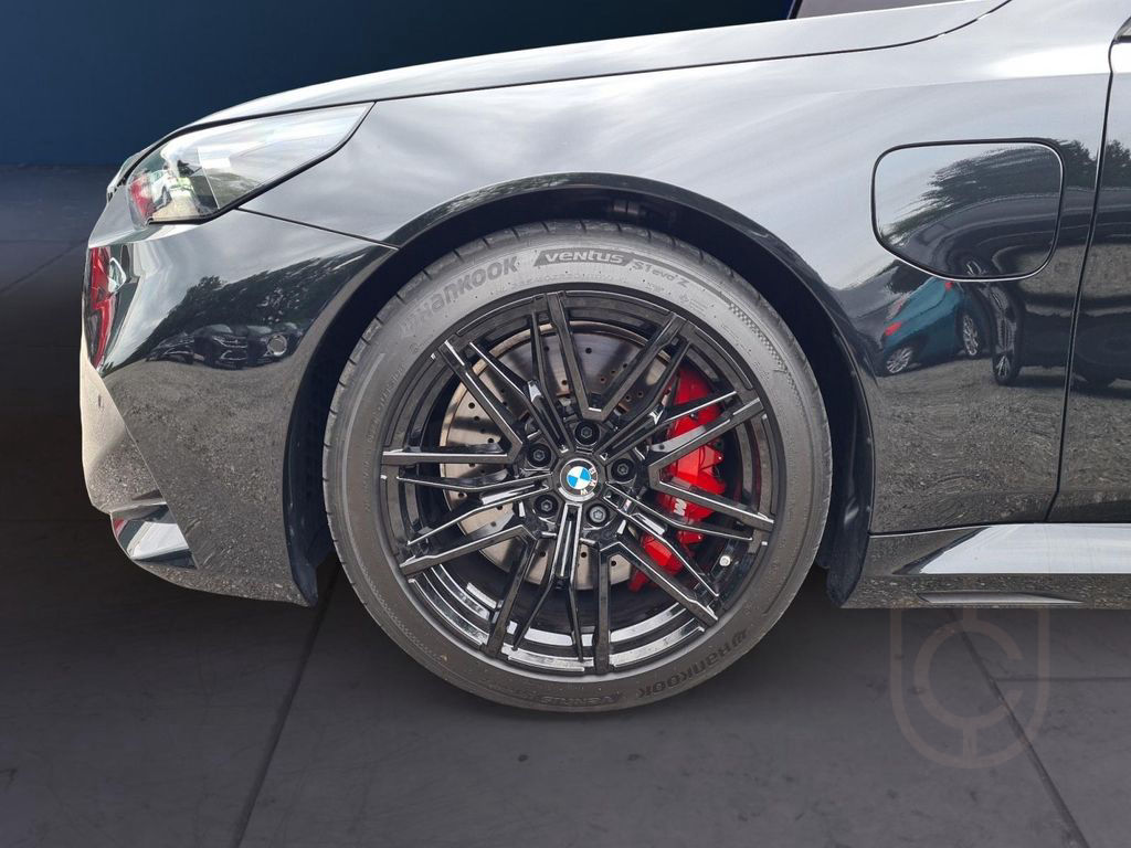 BMW M5 Touring DrivAssistPro Compound ParkPro FFC