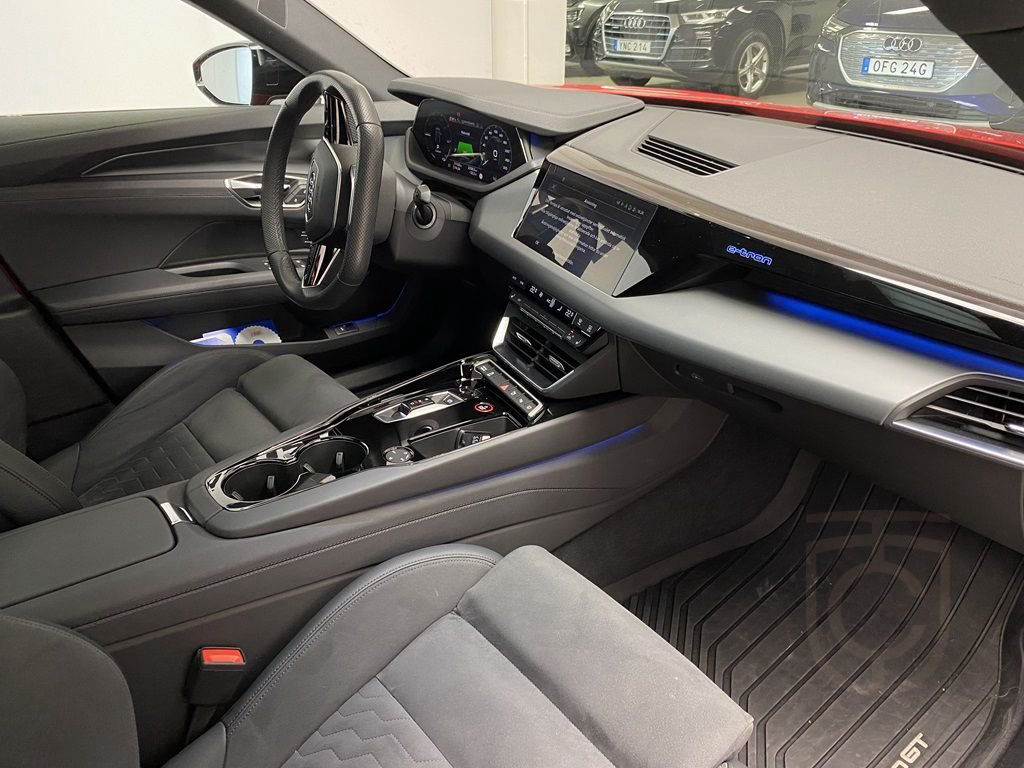 Audi E-Tron GT quattro