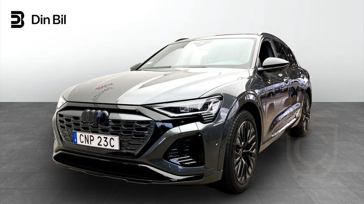 Audi Q8 e-tron 50 e-tron quattro S line Selection