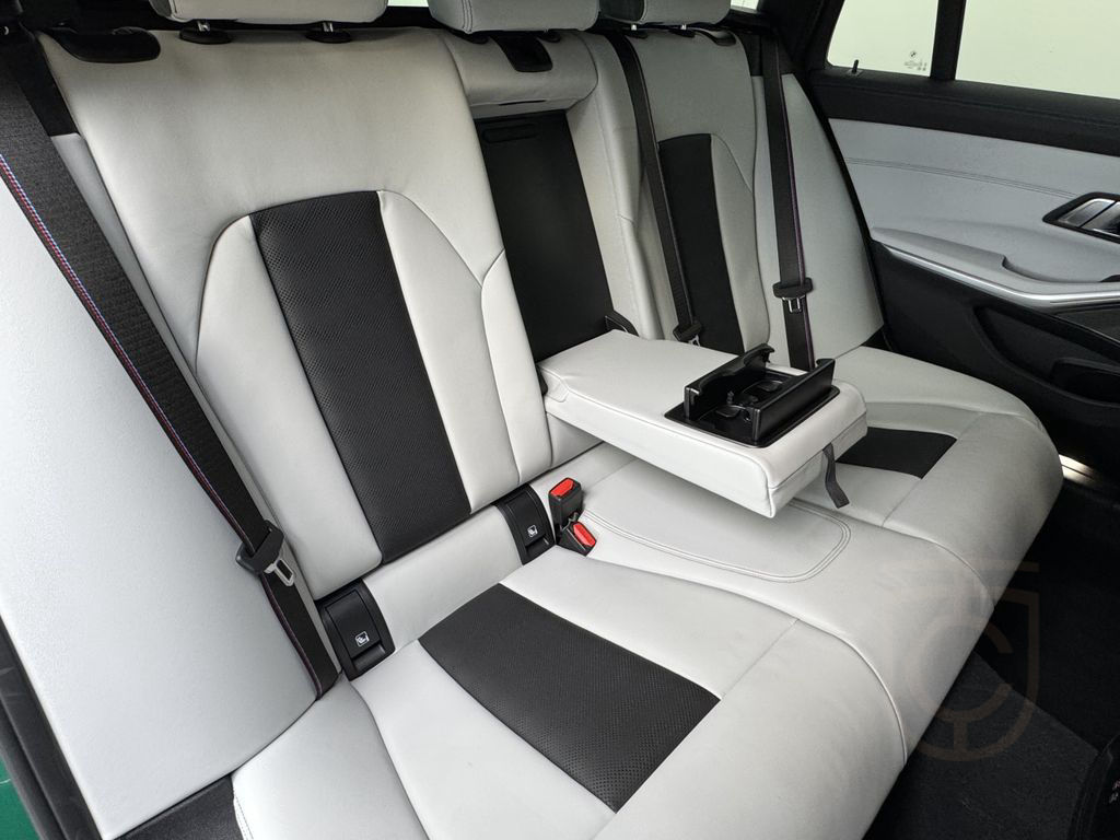 BMW M3 xDr. Comp. Sitzlüftung ACC 360° CockpitProf
