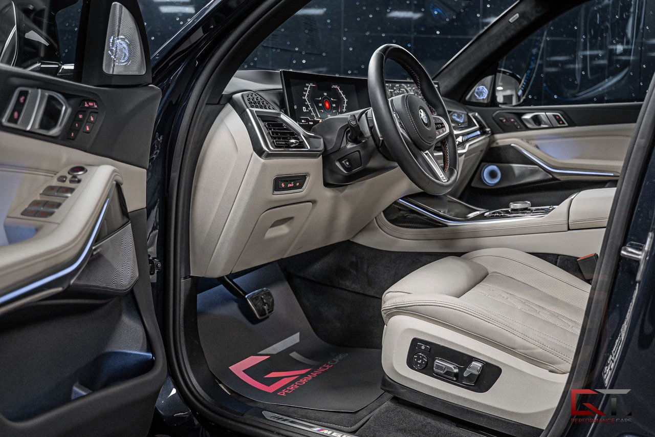 BMW X7 M60i