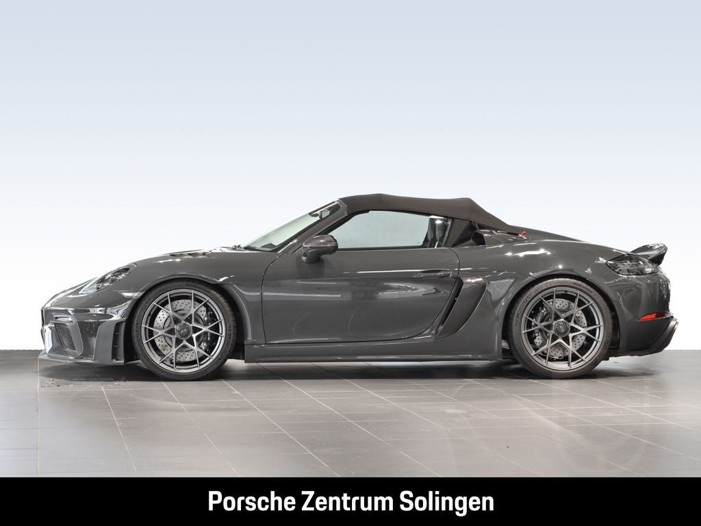 Porsche 718 Spyder RS Weissach PTS schiefer LED Chrono B