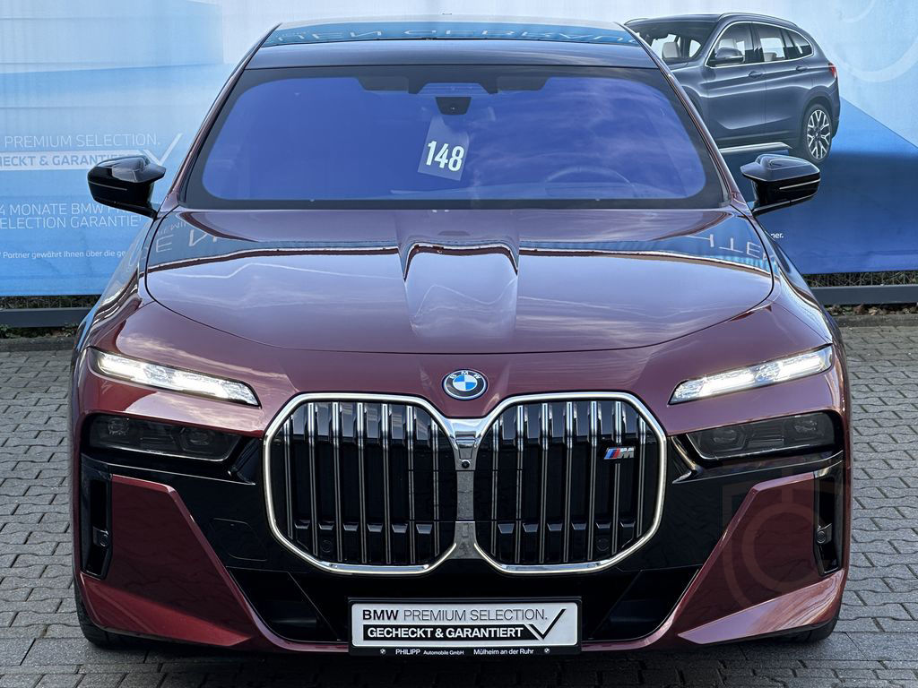 BMW M760e xDrive M Sport Autobahnas Autm.Tür Massage