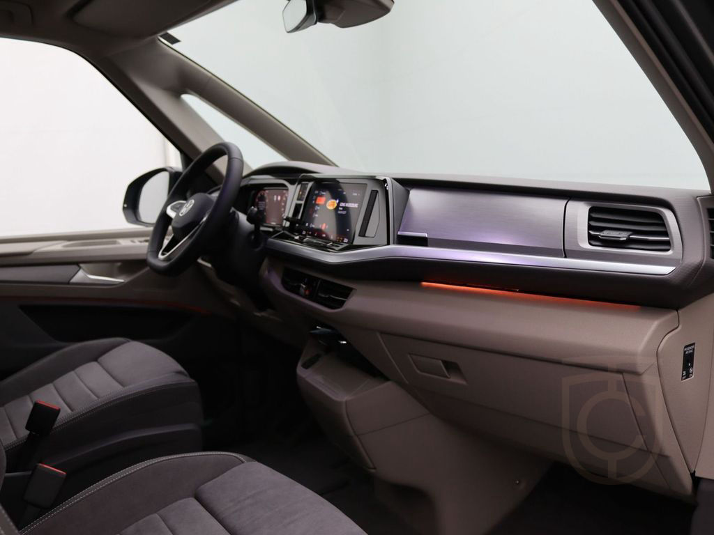 Volkswagen Multivan Life 2.0 TSI DSG/ Matrix, AHK, 7-Sitzer