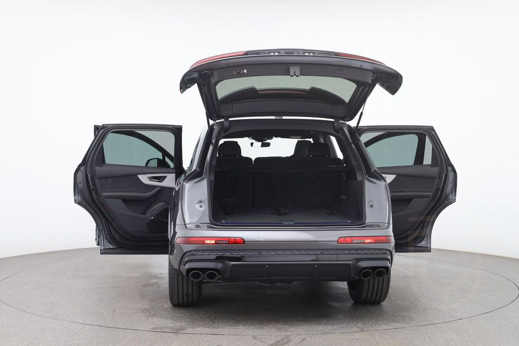 Audi SQ7 TFSI quattro