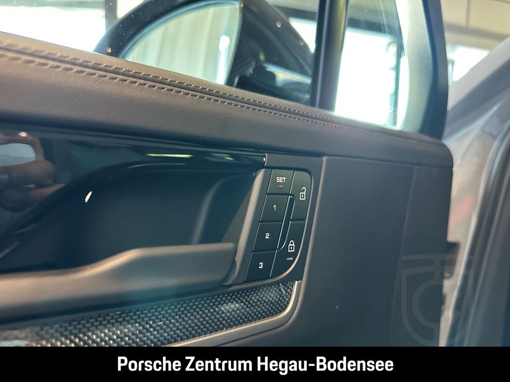 Porsche Cayenne E-Hybrid Coupe/Sportabgasanlage/PASM/BOS